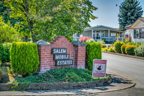 Salem Mobile Estates Entrance